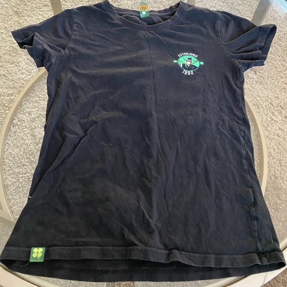 Dutch Bros Clothing - Picture 1 of 2